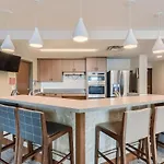 Larimer Luxury Top Notch Amenities Walk To All